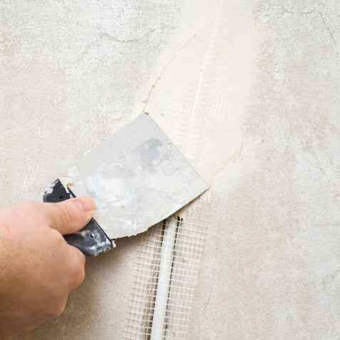 Comment réparer un trou dans un mur ?