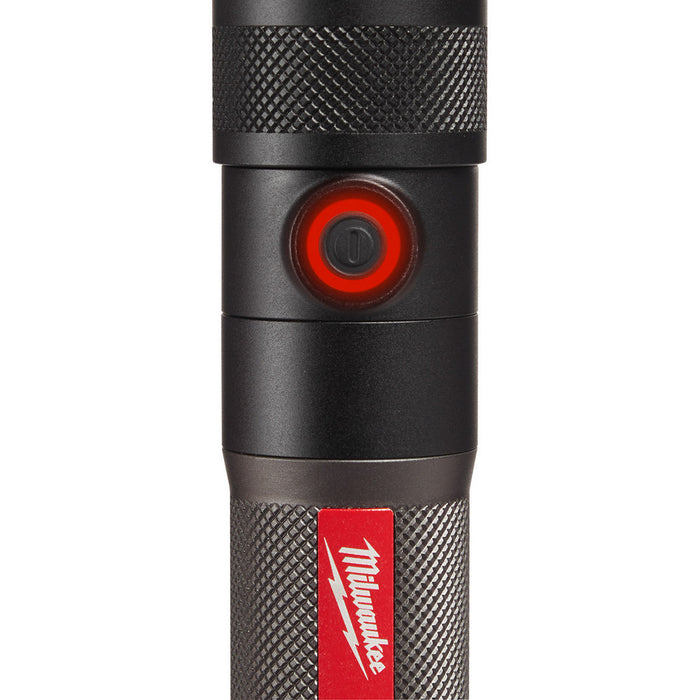 Lampe de poche à faisceau réglable, avec batterie USB Milwaukee - Quincaillerie G.H. Berger