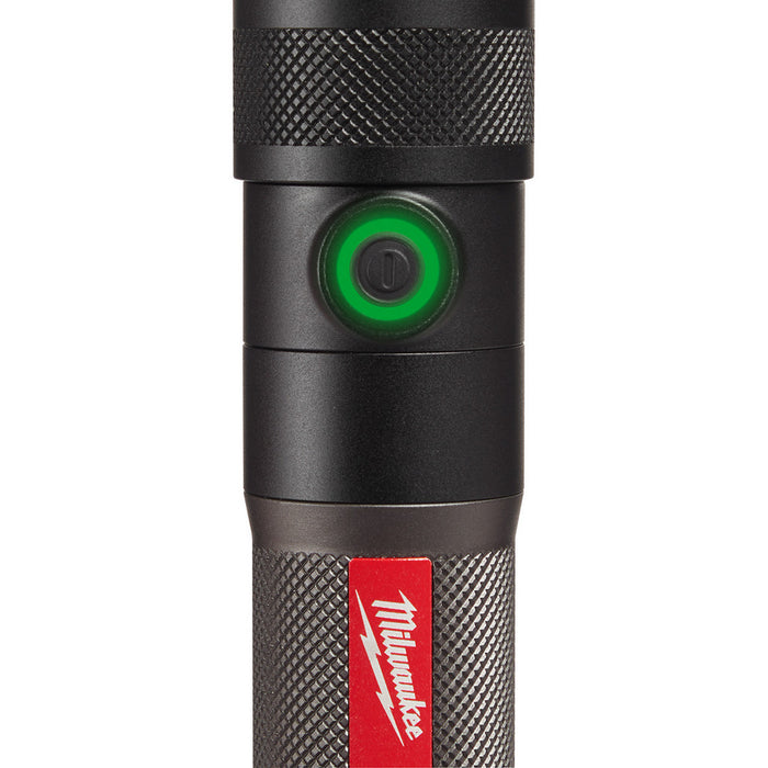 Lampe de poche à faisceau réglable, avec batterie USB Milwaukee - Quincaillerie G.H. Berger