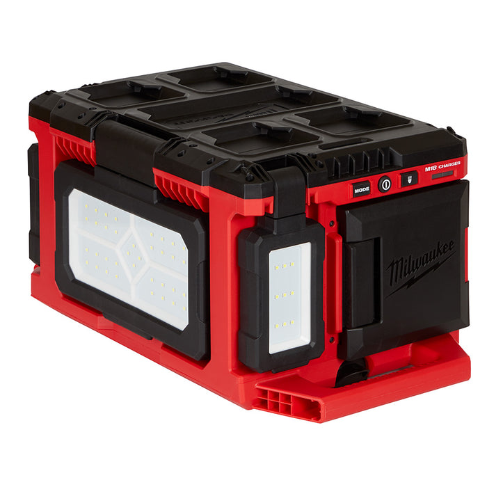 Lampe de travail / Chargeur M18™ PACKOUT™, Outil seulement Milwaukee - Quincaillerie G.H. Berger