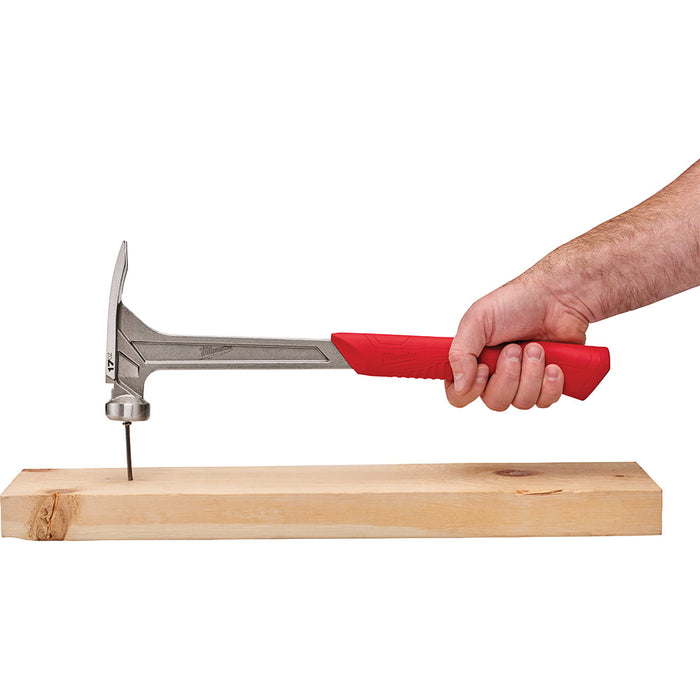 Marteau 17 oz - face lisse Milwaukee - Quincaillerie G.H. Berger