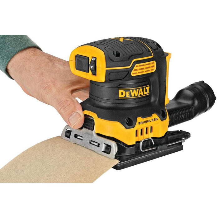 Ponceuse 1/4 de feuille 20V MAX XR® (Outil seulement) - Quincaillerie G.H. Berger