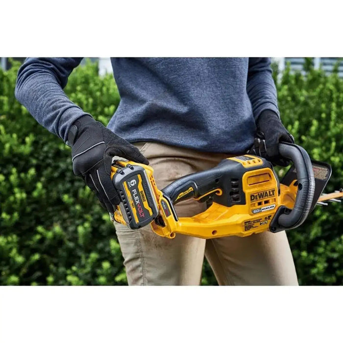 Ensemble de taille-haie 22" 20V MAX - Quincaillerie G.H. Berger