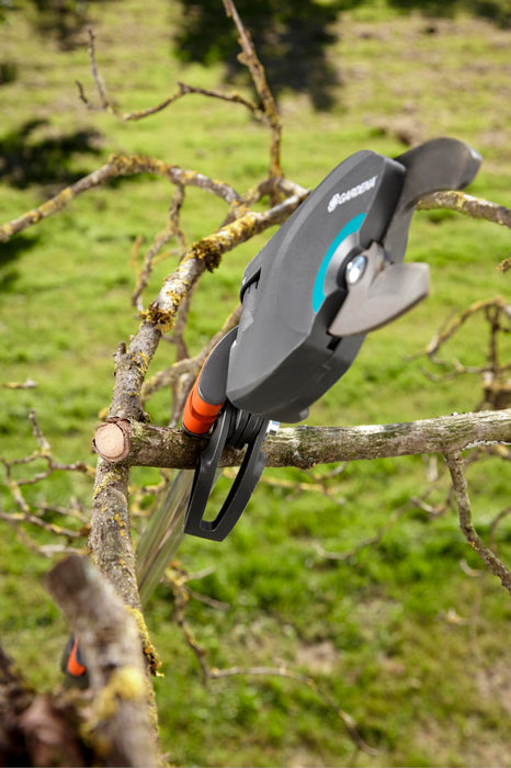 Coupe-branche télescopique Starcut 410 Plus 12001-20 - Gardena - Quincaillerie G.H. Berger