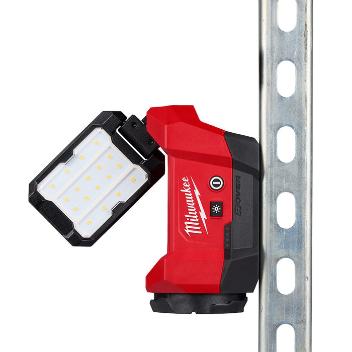 Lampe Rover multidirectionnelle Packout M12 Milwaukee - Quincaillerie G.H. Berger