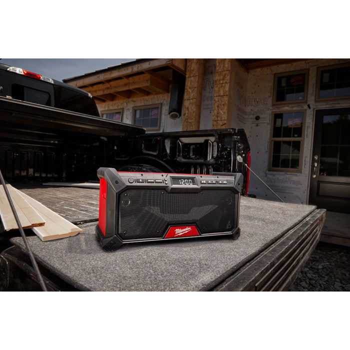 Radio pour chantier M18™, Bluetooth - Milwaukee - Quincaillerie G.H. Berger