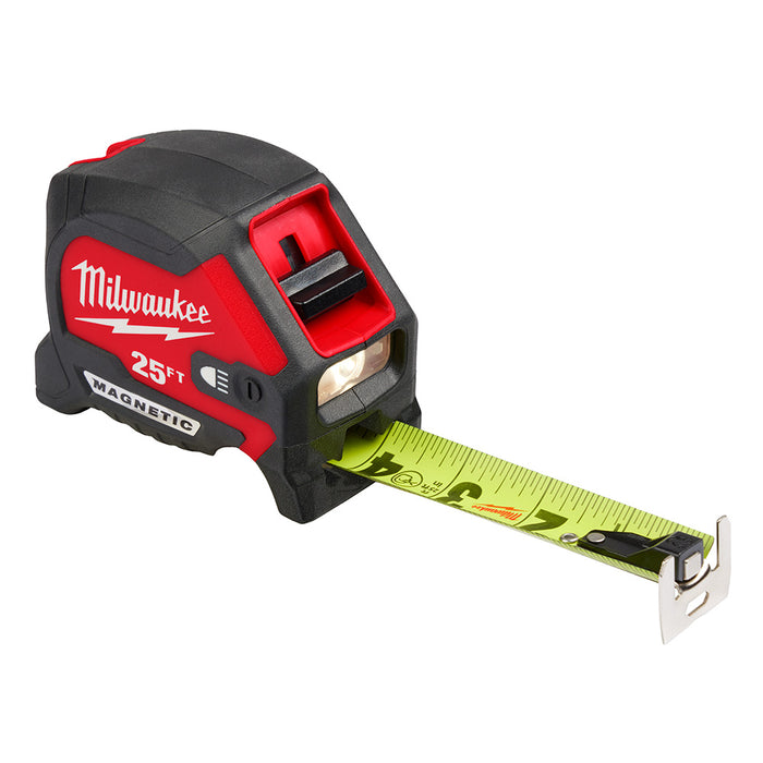 Ruban à mesurer magnétique de 25' avec DEL Milwaukee - Quincaillerie G.H. Berger