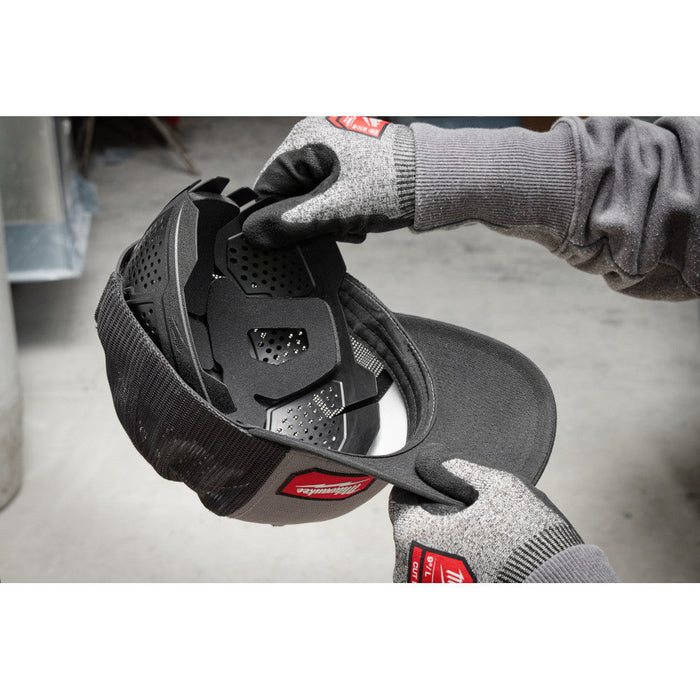 Coquille pour casquette de protection Milwaukee - Quincaillerie G.H. Berger