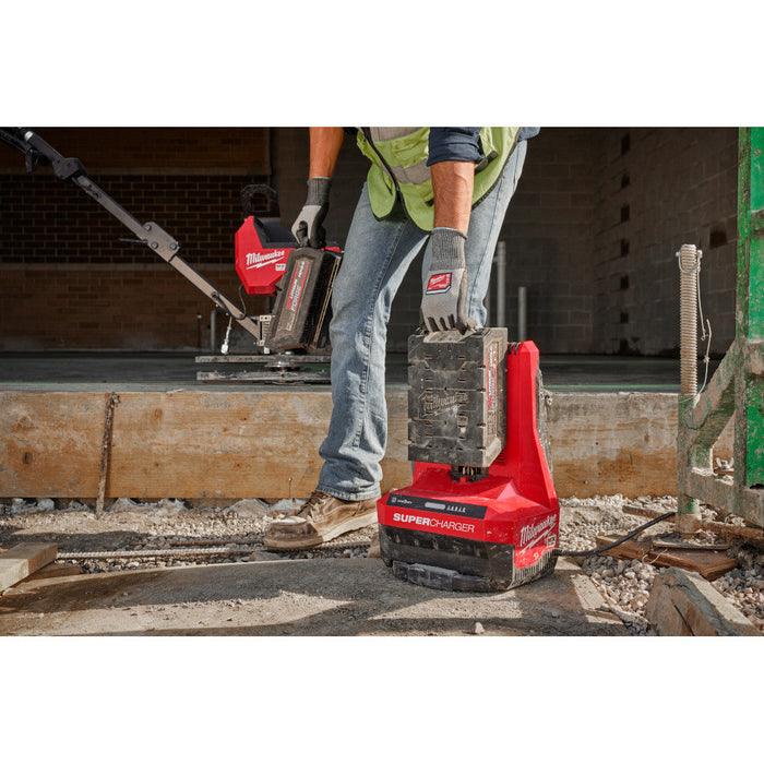 Super chargeur MX FUEL Milwaukee