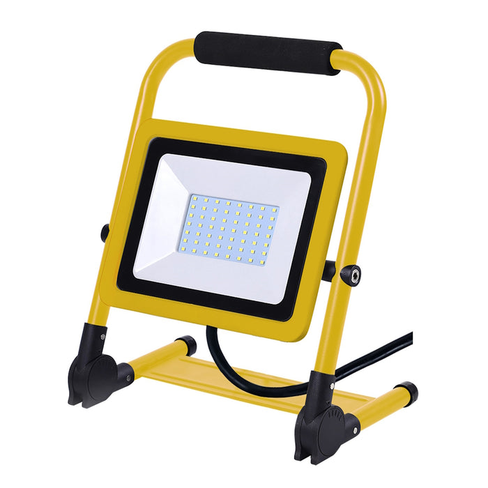 Lampe de travail portative avec tête inclinable 50W Shopro - Quincaillerie G.H. Berger